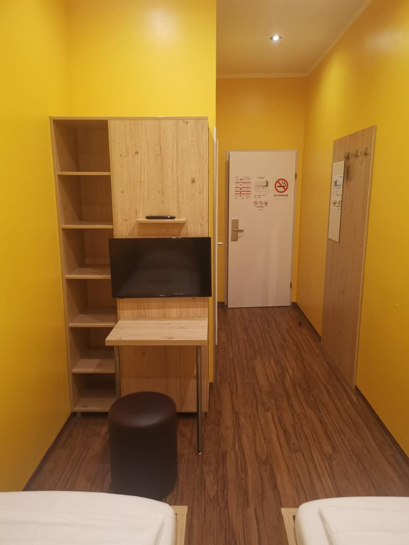 Hostel Do Step - &