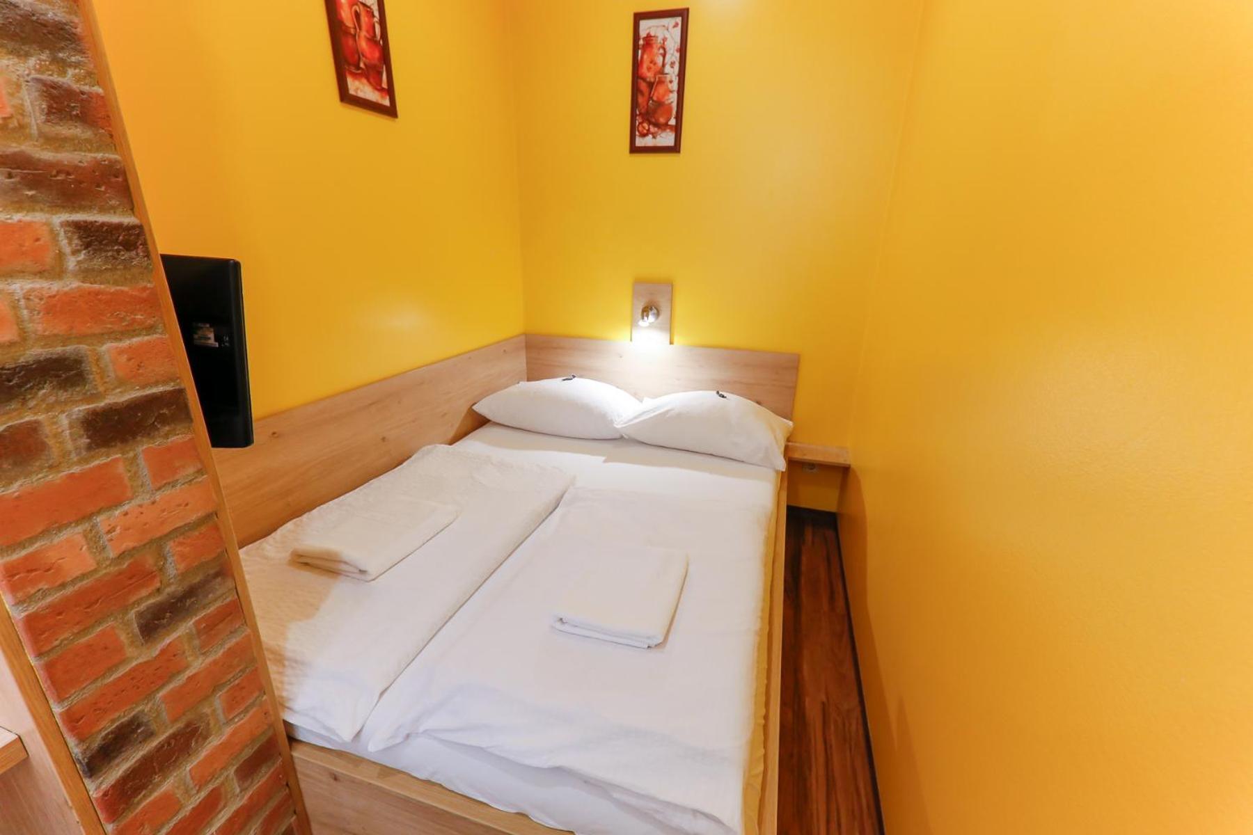 Do Step - Hotel&hostel Wien